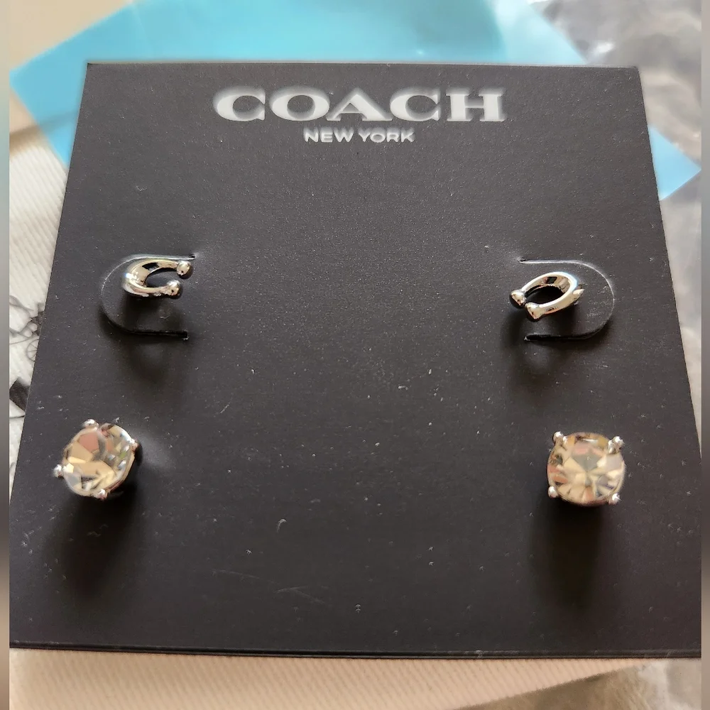 NWT Coach‎ earring set - Picture 6 of 6
